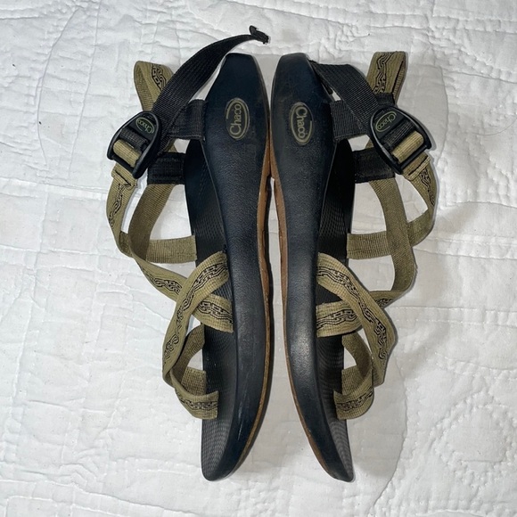 Chaco Men\'s Z/2 Classic Sandals in Tri Boa size 9 main image 5